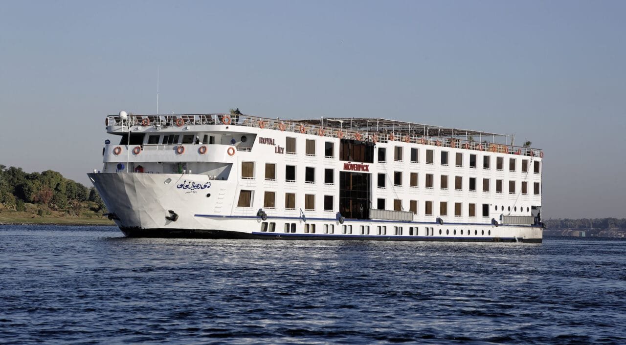 Cruzeiro Movenpick Royal Lily no Nilo 5 Dias Luxor Assuão
