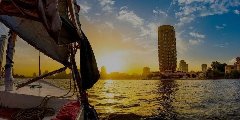 Viagem de Feluca no Nilo no Cairo