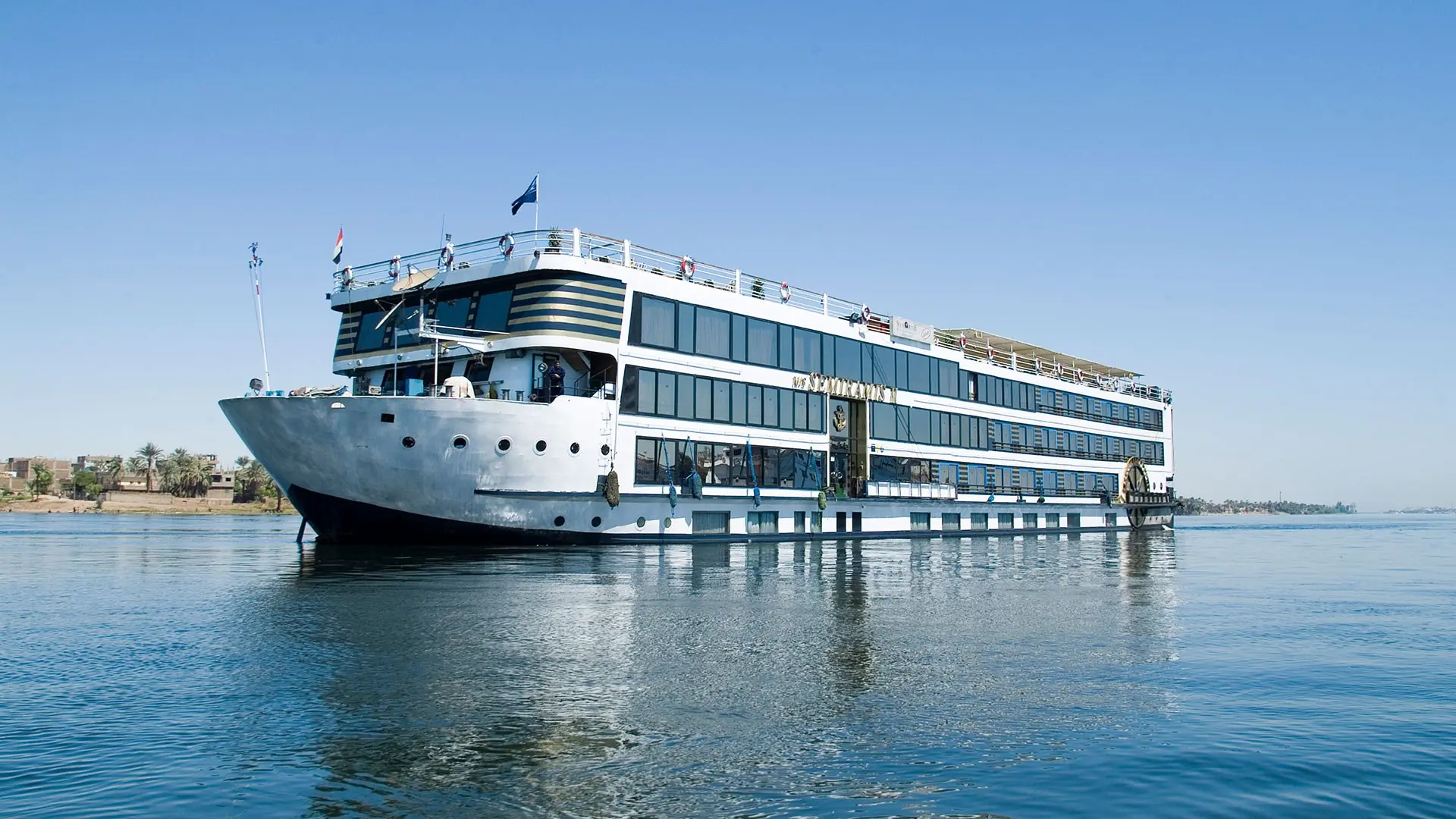 Cruzeiro MS Semiramis II no Nilo 4 Dias Assuão Luxor