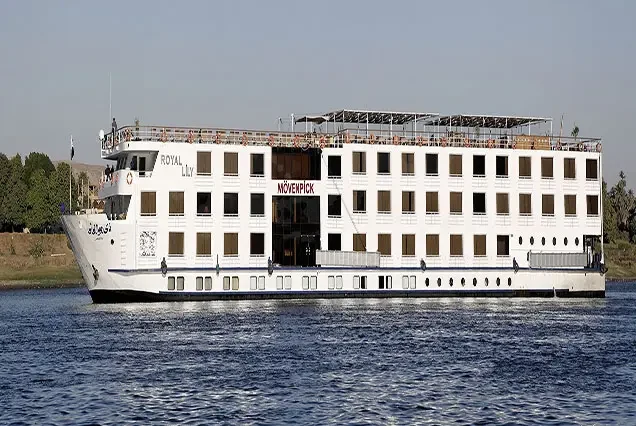 Cruzeiro Movenpick Royal Lily no Nilo 4 Dias Assuão Luxor