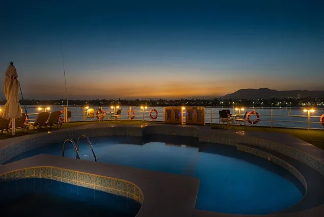 Cruzeiro Jaz Royale no Nilo 8 Dias Luxor Assuão