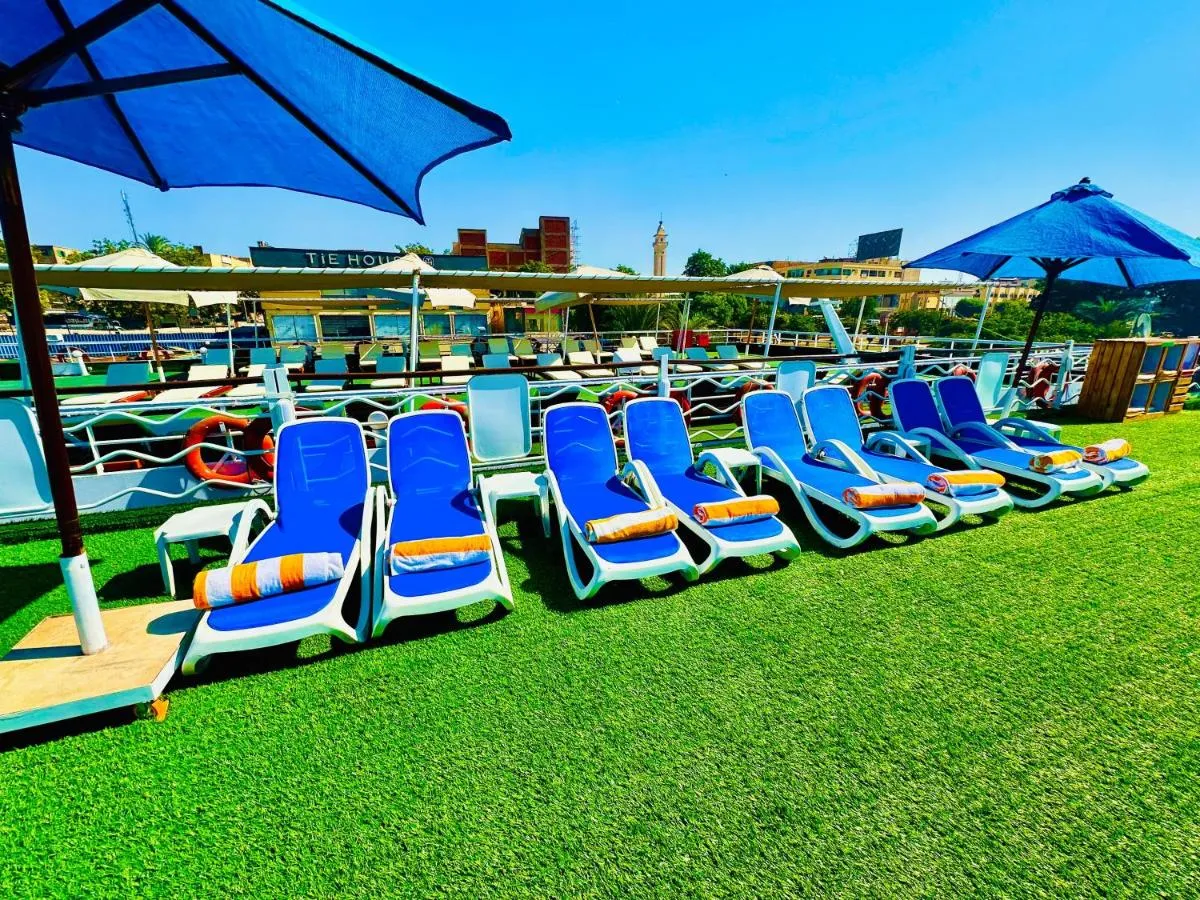 Cruzeiro Chateau Lafayette no Nilo 4 Dias Assuão Luxor