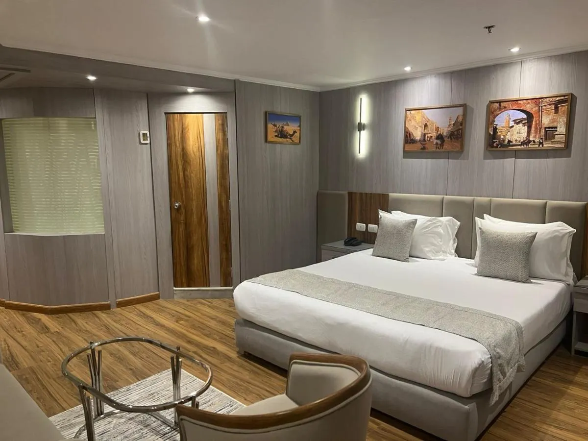 Cruzeiro Chateau Lafayette no Nilo 4 Dias Assuão Luxor