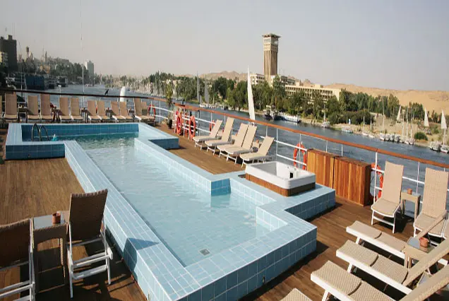 Cruzeiro Movenpick Royal Lily no Nilo 8 Dias Luxor Assuão