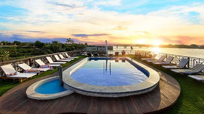 Cruzeiro Royal Beau Rivage no Nilo 4 Dias Assuão Luxor