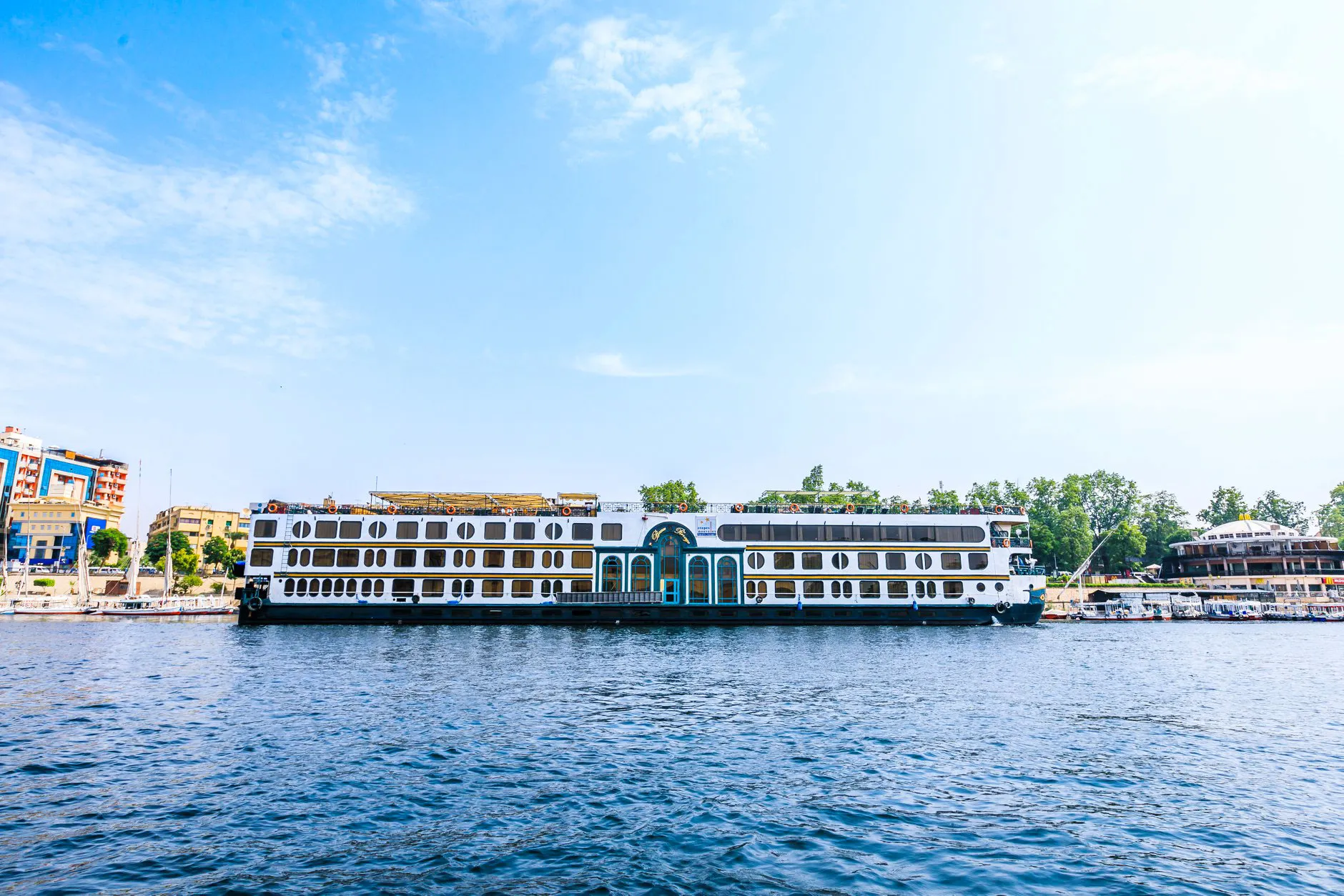 Cruzeiro Royal Beau Rivage no Nilo 4 Dias Assuão Luxor