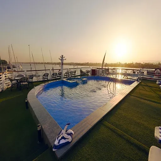 Cruzeiro Royal Ruby II no Nilo 5 Dias Luxor Assuão