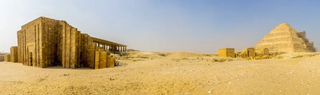 Porto de Sokhna para as Pirâmides