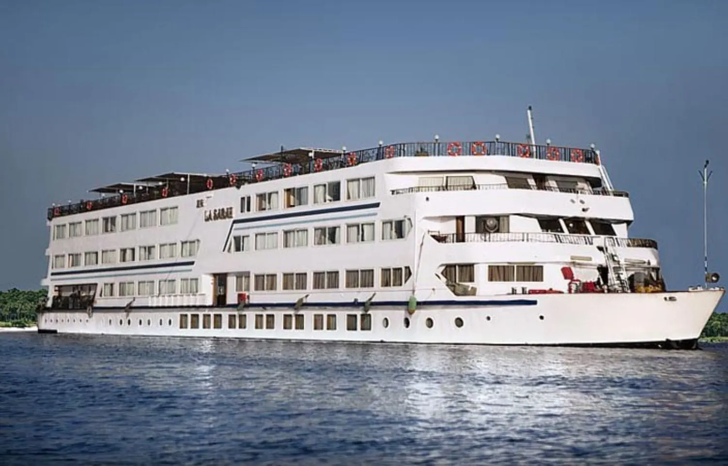 Cruzeiro La Sarah no Nilo 4 Dias Assuão Luxor
