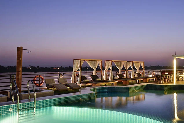 Cruzeiro Mayfair no Nilo 8 Dias Luxor Assuão