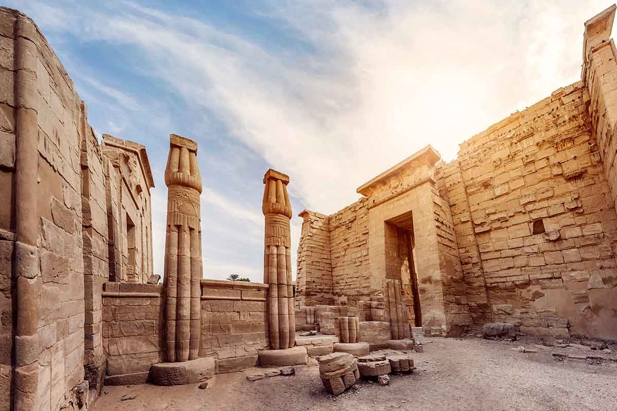 Medinet Habu - Guia Completa de Tebas Ocidental