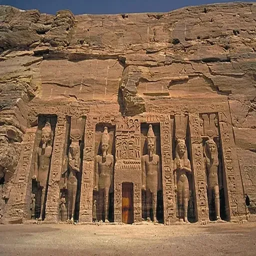 4 dias Cairo Luxor Assuão Abu Simbel