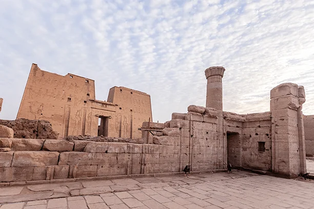 Cruzeiro de Assuã para Luxor com Excursão a Abu Simbel