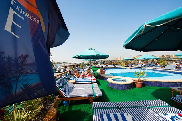 Cruzeiro Grand Rose no Nilo 4 Dias Assuão Luxor