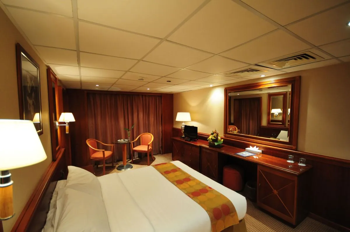 Cruzeiro Royal Ruby no Nilo 5 Dias Luxor Assuão