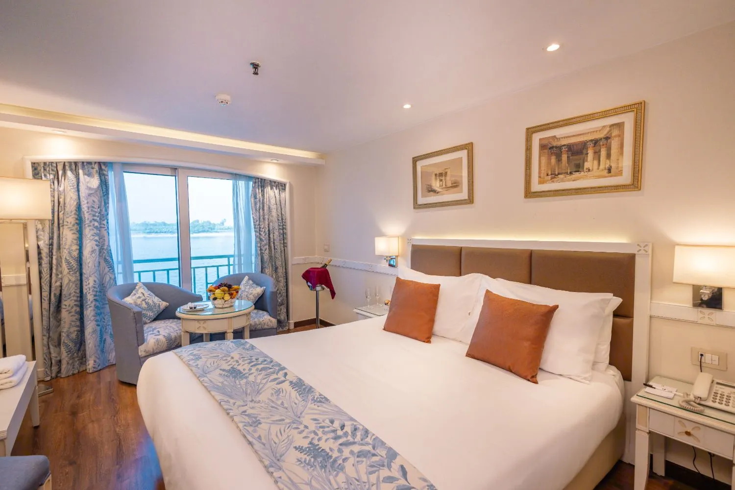Cruzeiro Tower Prestige no Nilo 4 Dias Assuão Luxor
