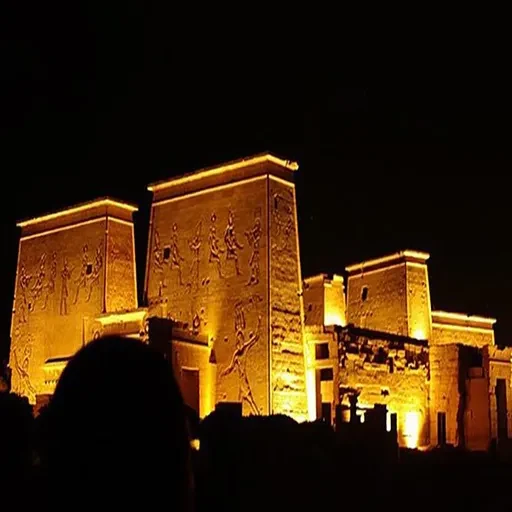 Espetáculo de Luz e Som no Templo de Philae