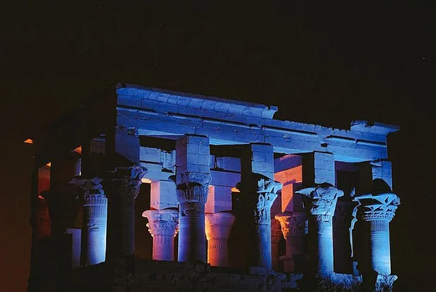 Espetáculo de Luz e Som no Templo de Philae