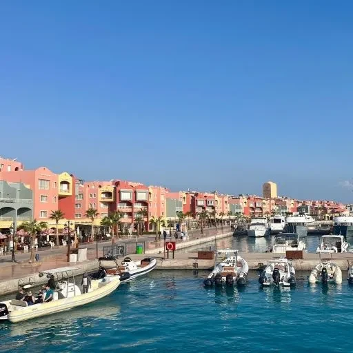 Férias de 9 dias no Egito: Cairo, Alexandria, cruzeiro pelo Nilo e Mar Vermelho.