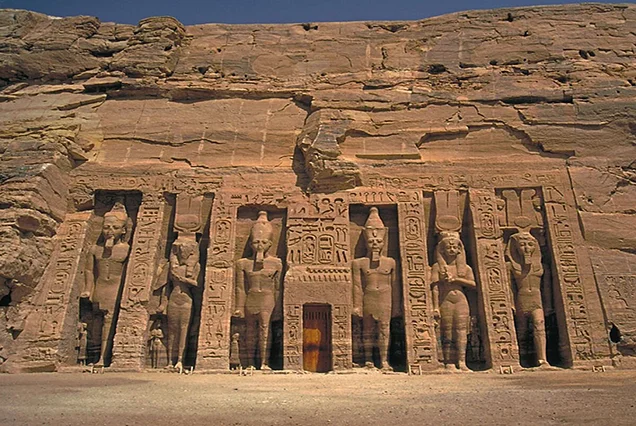 Excursão aérea de luxo de Assuão a Abu Simbel